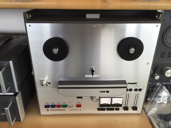 Telefunken M28